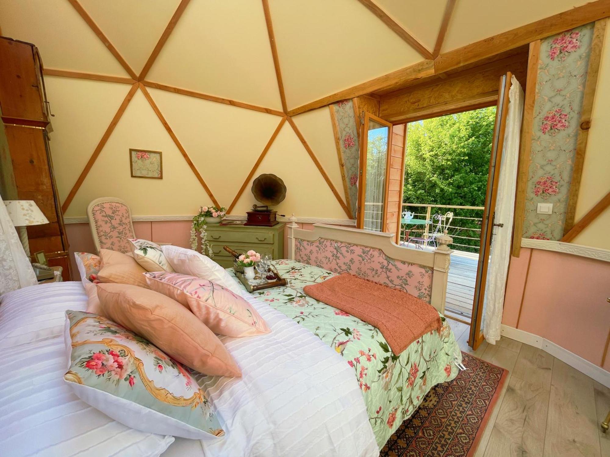 L'Etoile De Baynes Hotel Cerisy-la-Foret Kültér fotó